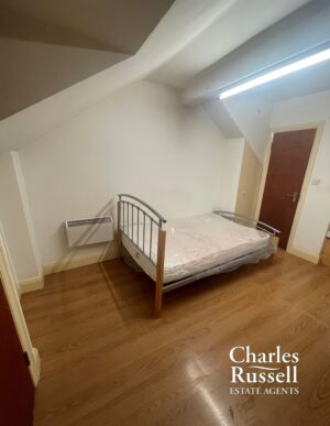 Second Floor Studio Flat, Wealdstone, HA3