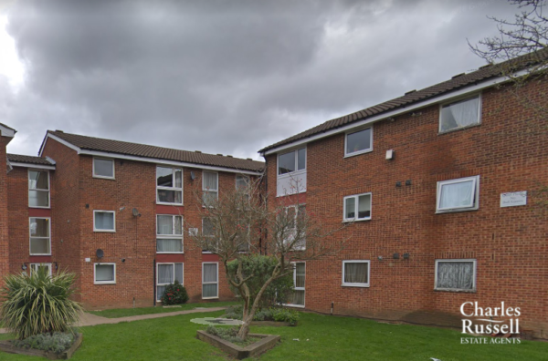 2 Bed Ground Floor Flat. Wealdstone, Middlesex HA3