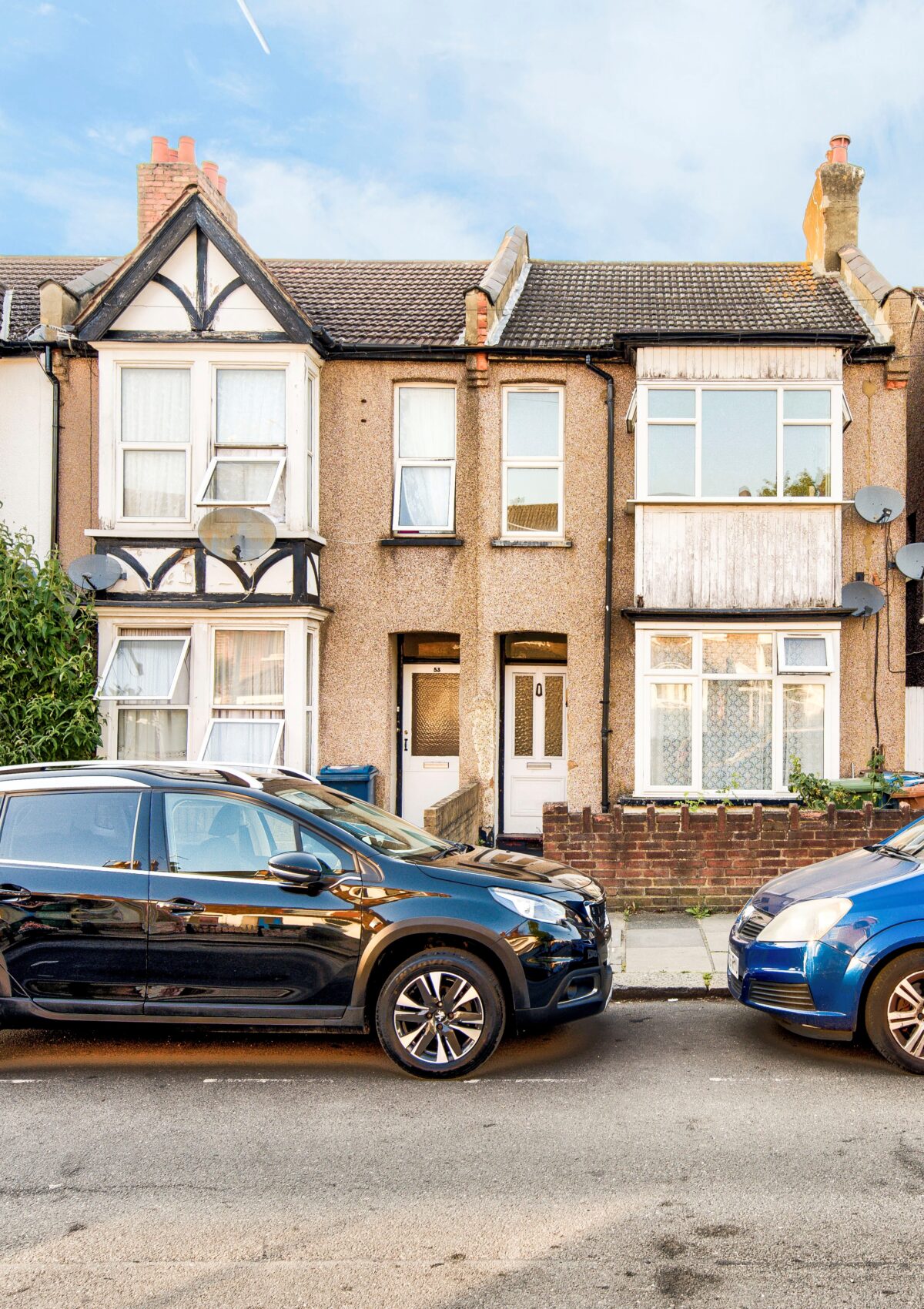 Graham Rd Graham Road – Charles Russell Estate Agents